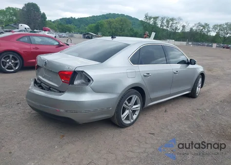 2014 Volkswagen Passat 2.0L Tdi Se from USA, damaged, VIN 1VWBN7A36EC045247